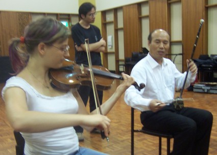 erhu and violin
